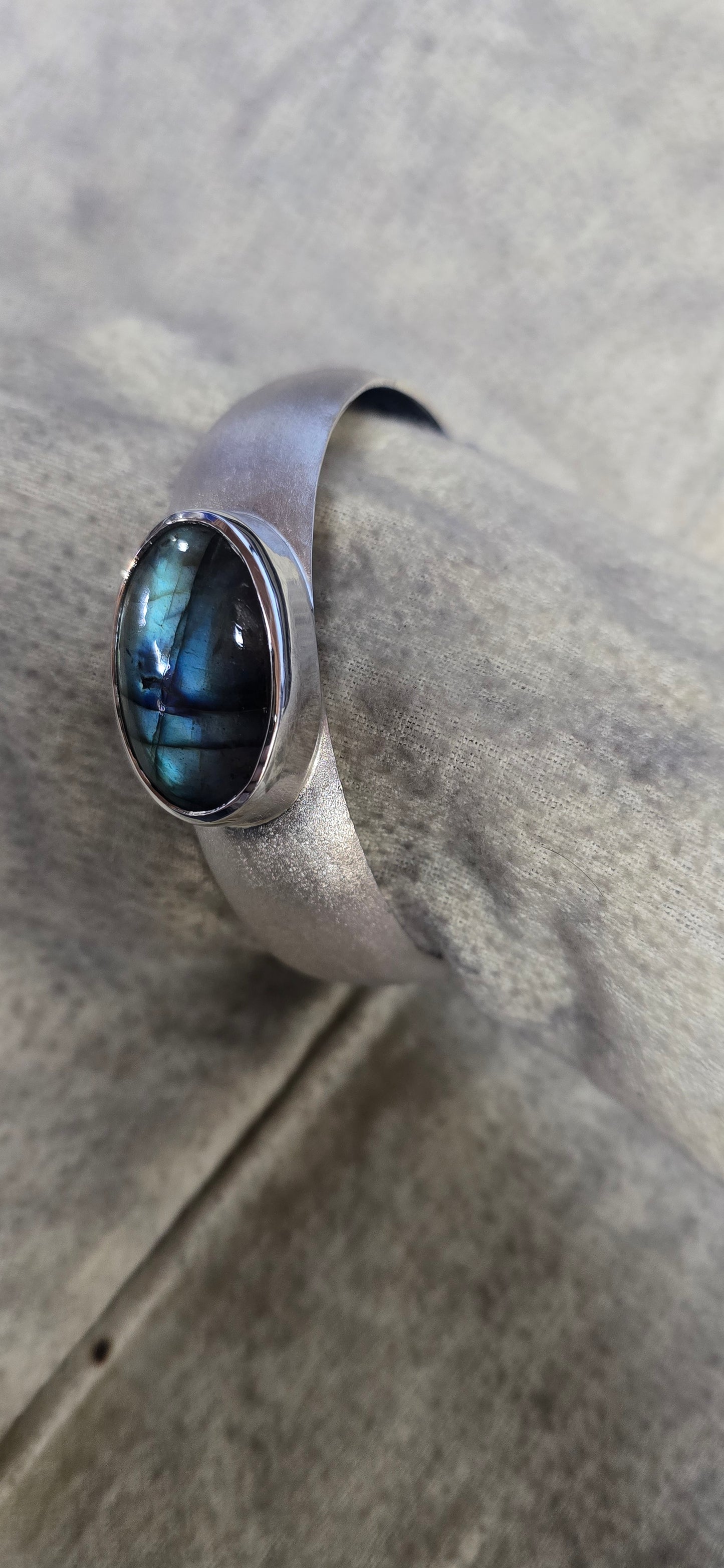 7.5 inch large sterling silver cuff bracelet  with oval labradorite cabachon.