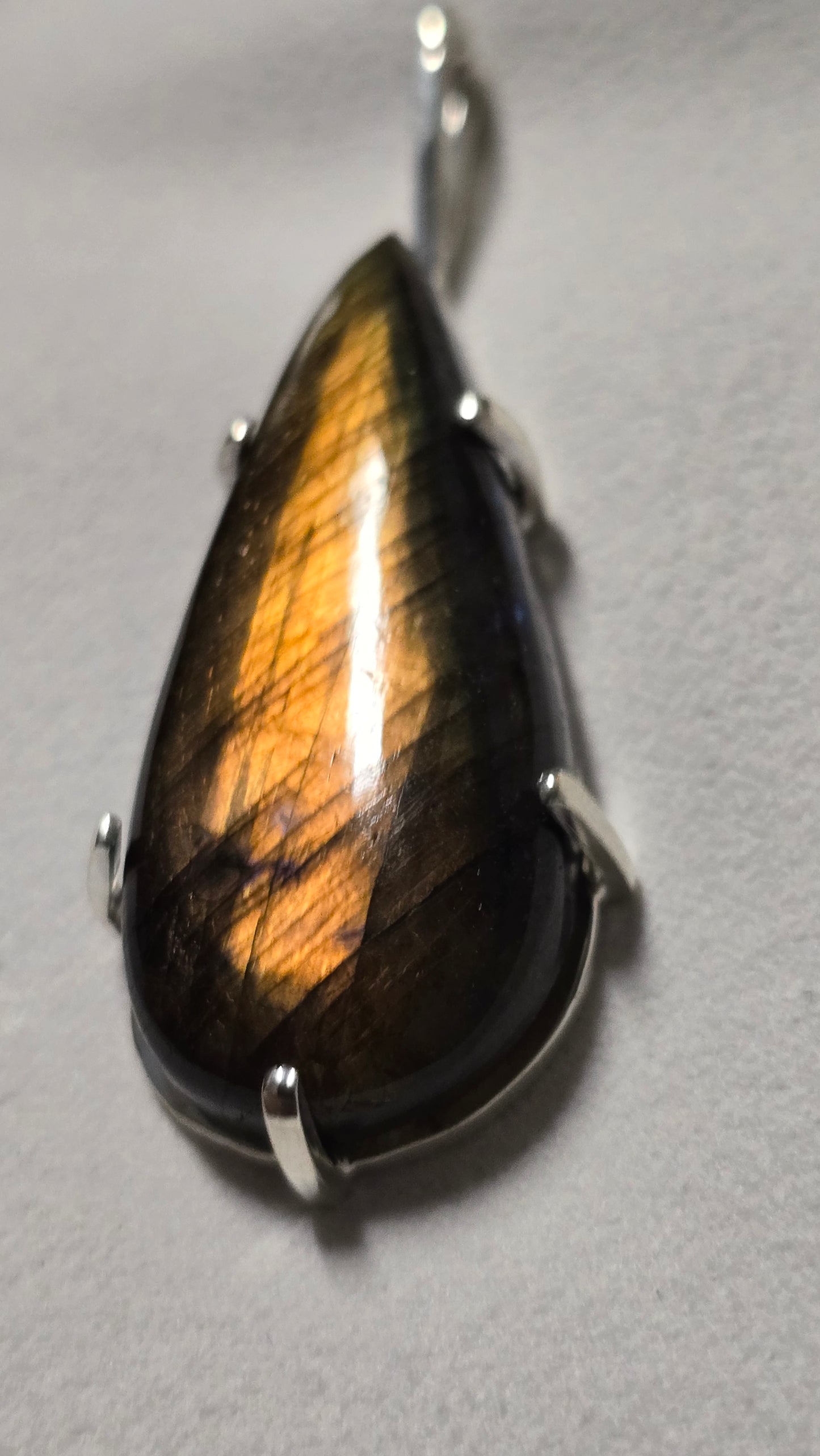 Sterling silver and Labradorite pendant 100480